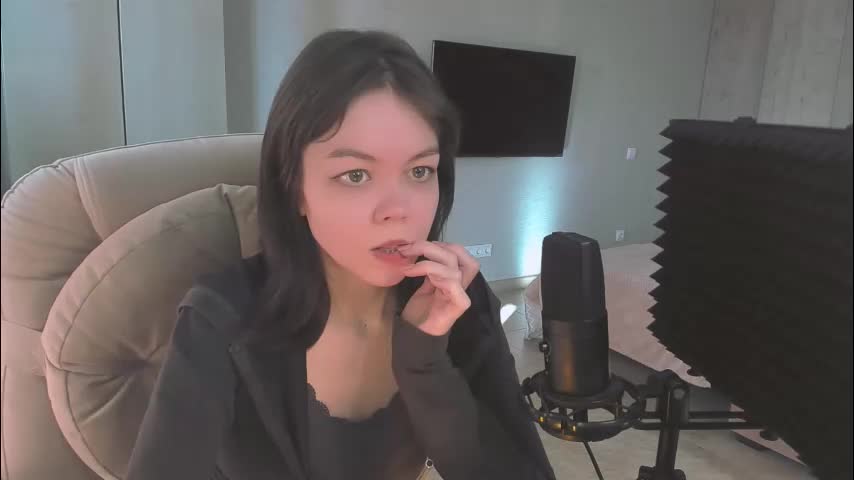 quietluxury Adult Chat March 21, 2026