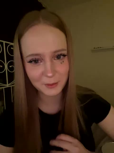 Mia_Wells Adult Chat March 21, 2026