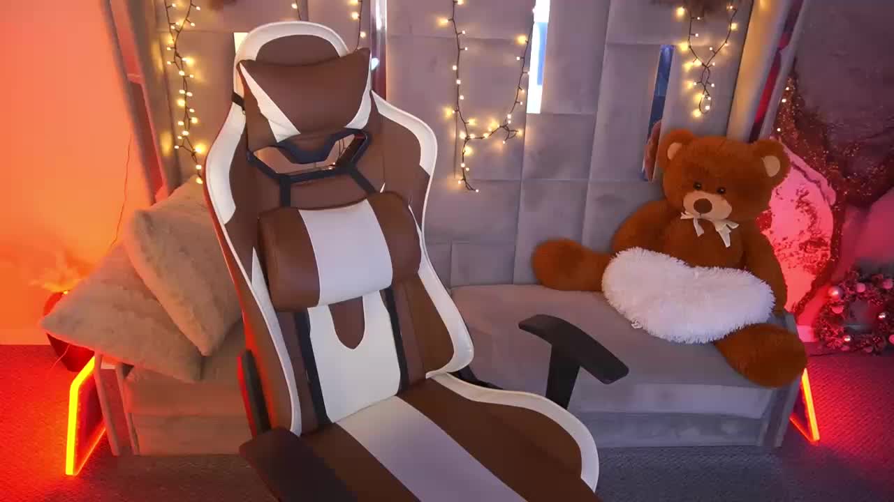 AmazonkaStarrr Adult Chat March 21, 2026