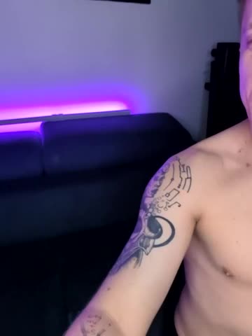 GroteskCouple Adult Chat March 21, 2026