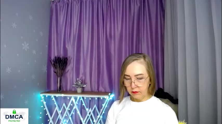 queen_a_n_i Adult Chat March 21, 2026