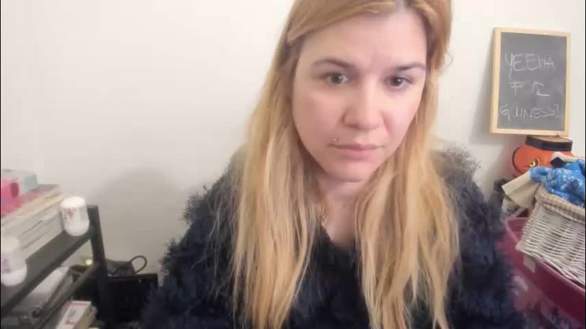 artsyandcraftsy_ Adult Chat March 21, 2026