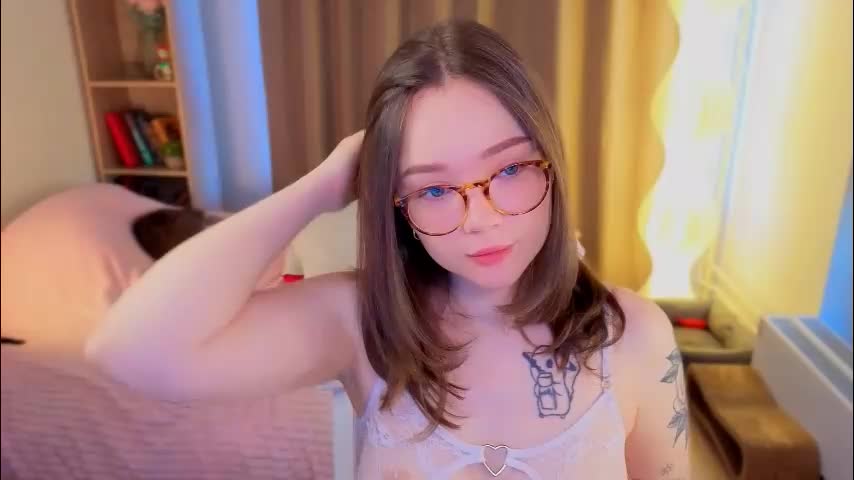 milly_saint Adult Chat March 21, 2026