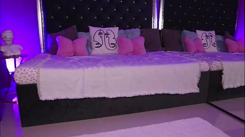 alexxisrae Adult Chat March 21, 2026