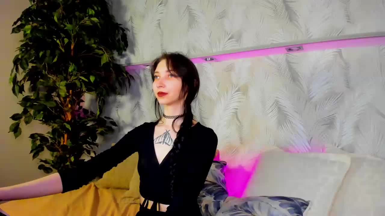 Ellen-Hops Adult Chat March 21, 2026