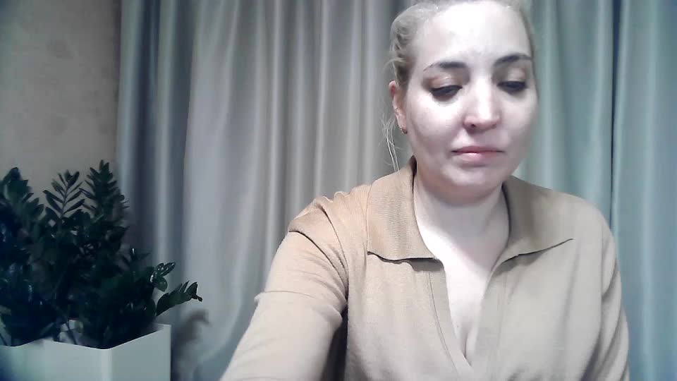 mariska-kiska Adult Chat March 22, 2026