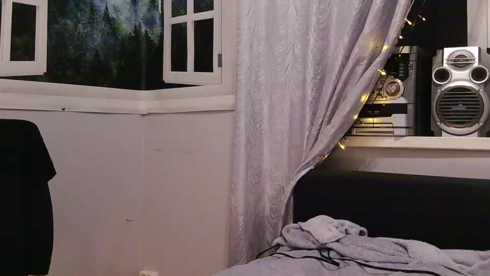 Oksana_28 Adult Chat March 22, 2026