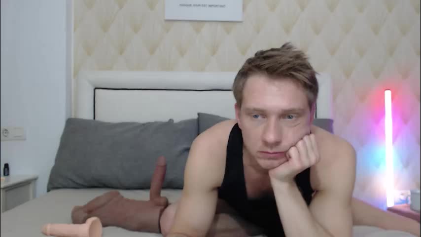 redheadxxl Adult Chat March 22, 2026