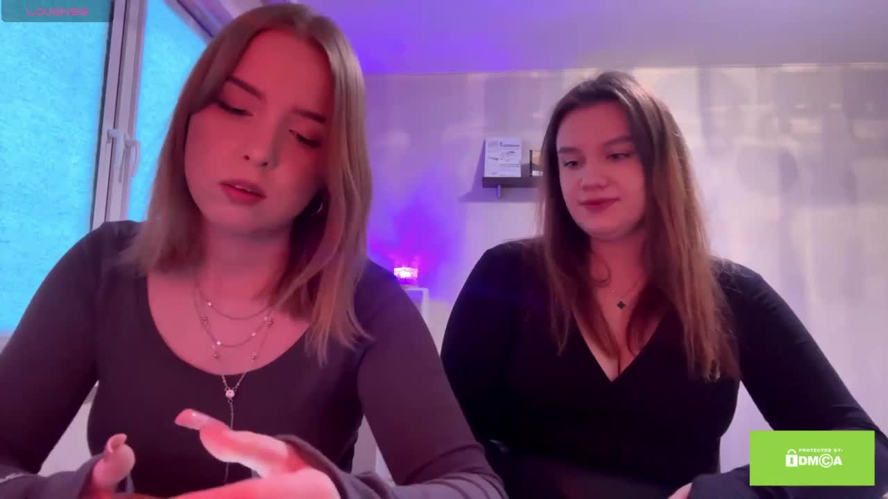 EllenaSawtella Adult Chat March 22, 2026