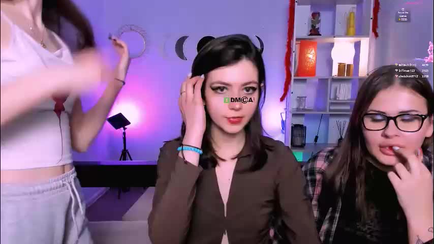 rebecca_smile_ Adult Chat March 22, 2026