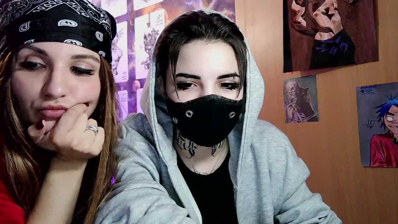 Dark-Pictur- Adult Chat March 22, 2026