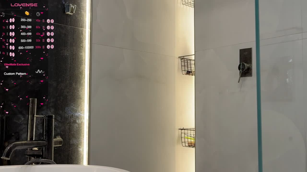 Peach_juice Adult Chat March 22, 2026