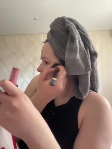 Lizzi-Peach Adult Chat March 22, 2026