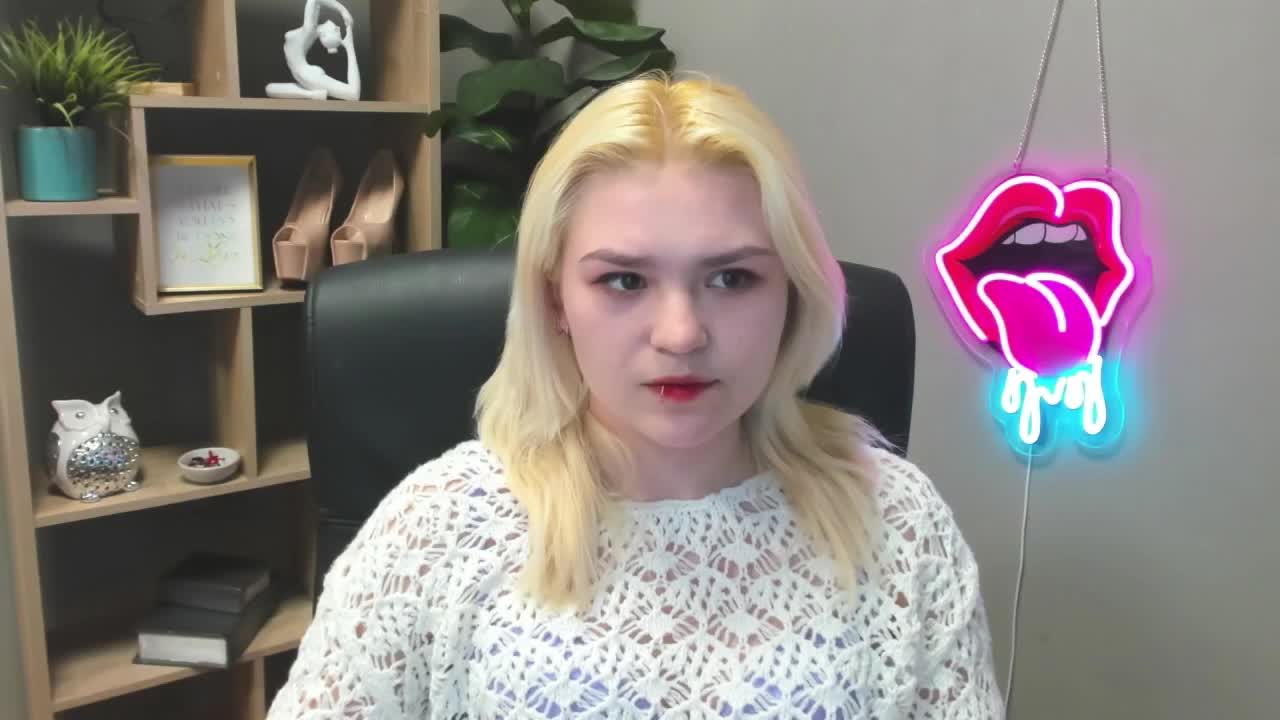 SweetLilyxo Adult Chat March 22, 2026