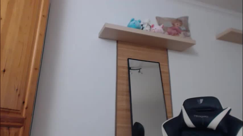 blondyelena Adult Chat March 23, 2026