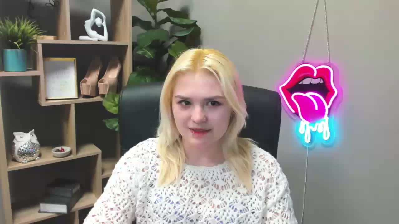 SweetLilyxo Adult Chat March 22, 2026