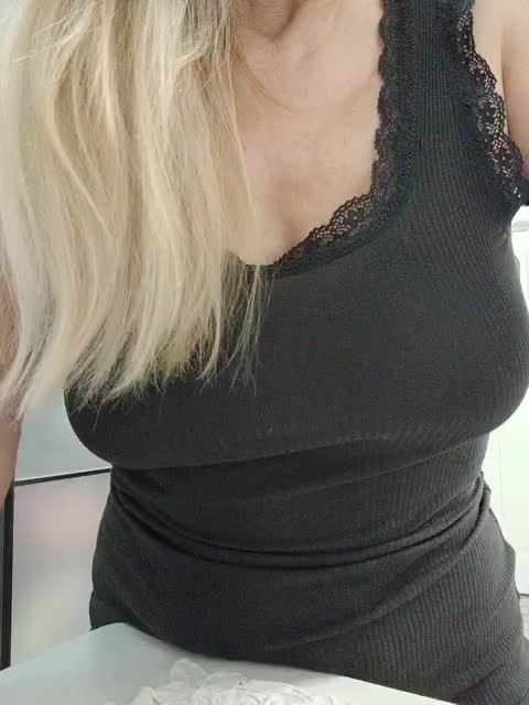 Tata42 Adult Chat March 23, 2026