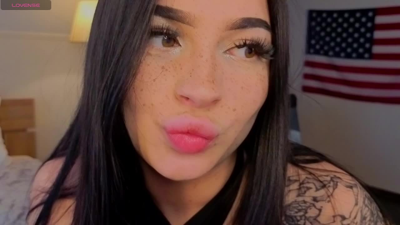 LisaaLiss Adult Chat March 22, 2026