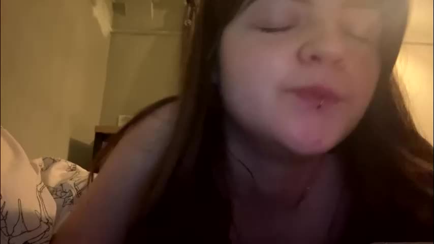 ivy2108 Adult Chat March 22, 2026