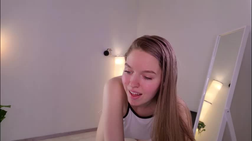 charming_ruru Adult Chat March 22, 2026