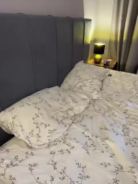 OlivkaVif Adult Chat March 23, 2026