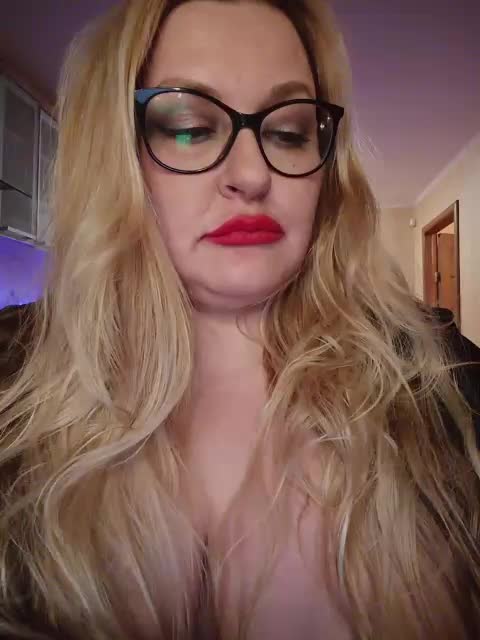 Pretty_NYUSHA Adult Chat March 23, 2026