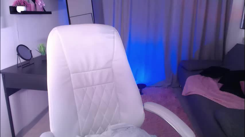 roxanne_barcelo Adult Chat March 22, 2026