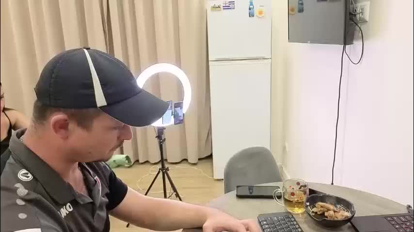 best_ass2000 Adult Chat March 22, 2026