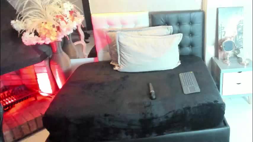 vicky_sst Adult Chat March 23, 2026