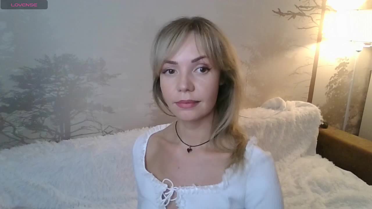 Red_Rose_98 Adult Chat March 23, 2026