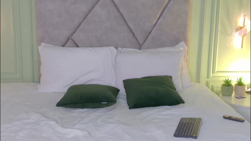 angely_perry Adult Chat March 23, 2026