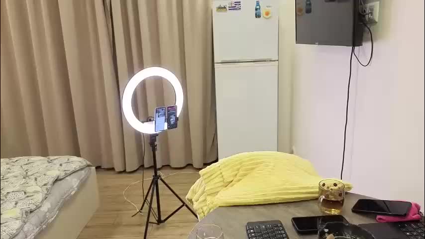 best_ass2000 Adult Chat March 23, 2026