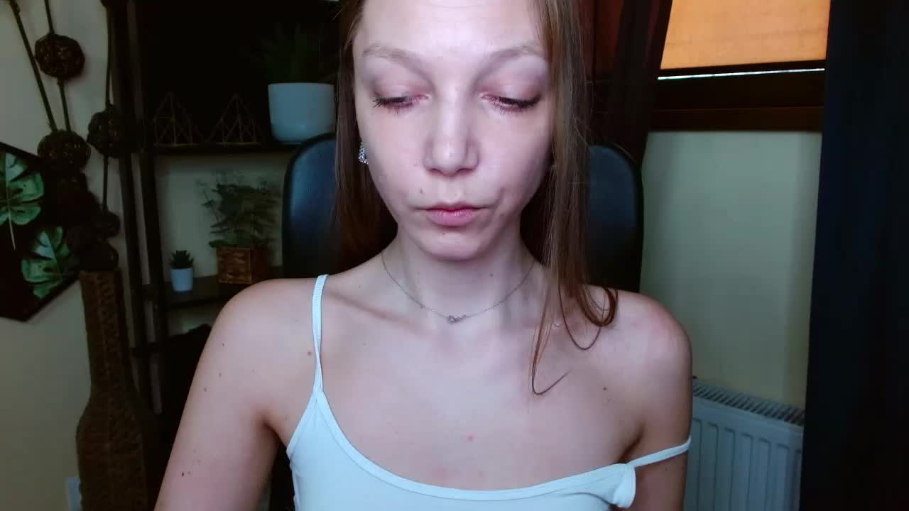 EmillyExtasy Adult Chat March 23, 2026