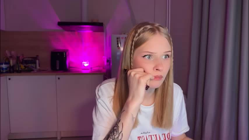 sweetielis Adult Chat March 23, 2026