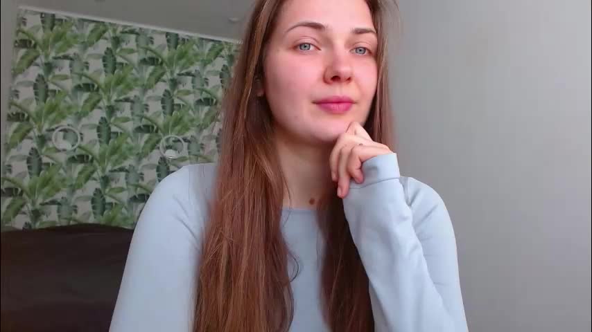 oliviashiny Adult Chat March 23, 2026