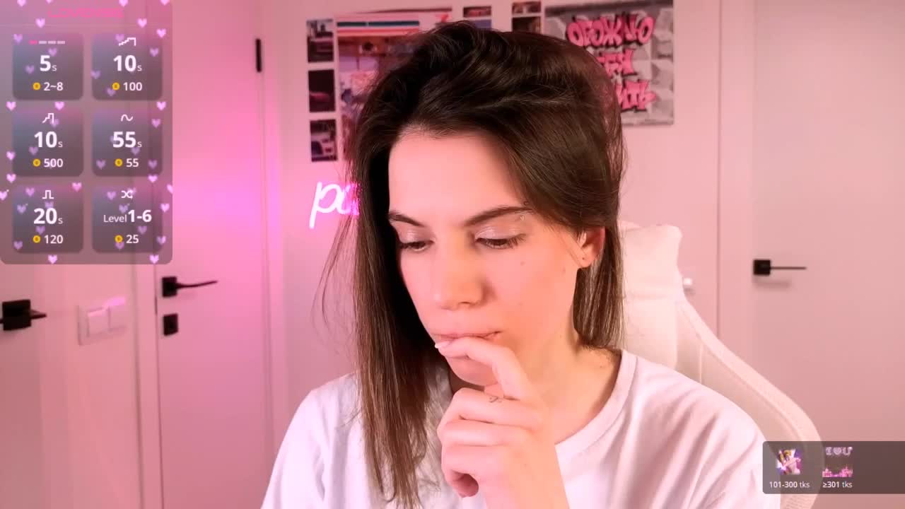 ni_kiss Adult Chat March 24, 2026