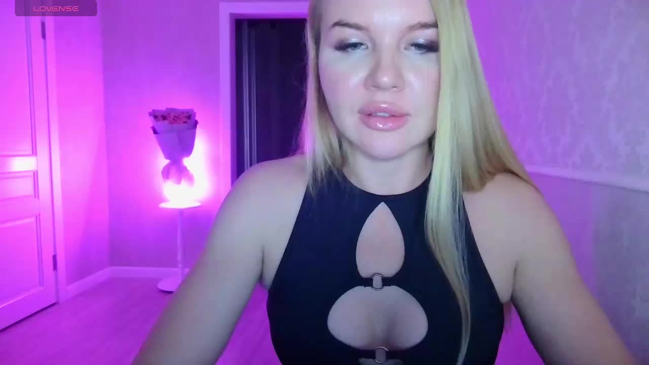 DOMINATRIX77 Adult Chat March 24, 2026