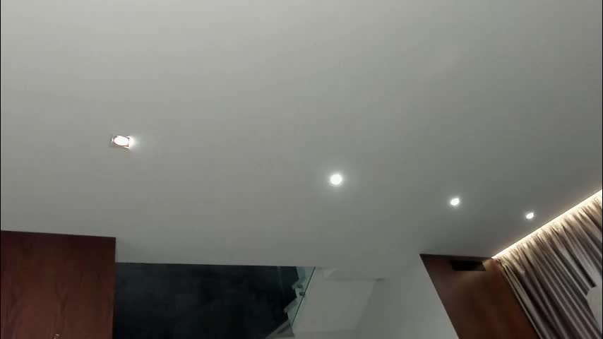 ehotlovea Adult Chat March 23, 2026