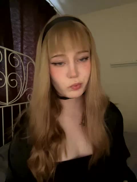 Mia_Wells Adult Chat March 24, 2026