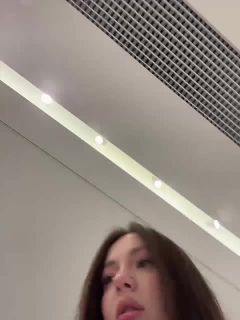 OlivkaVif Adult Chat March 23, 2026