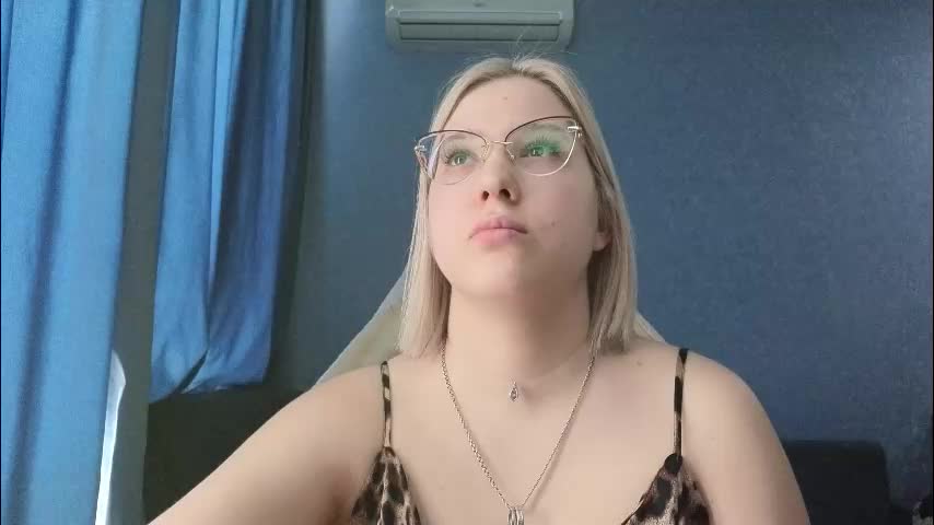 brandy__stars Adult Chat March 23, 2026