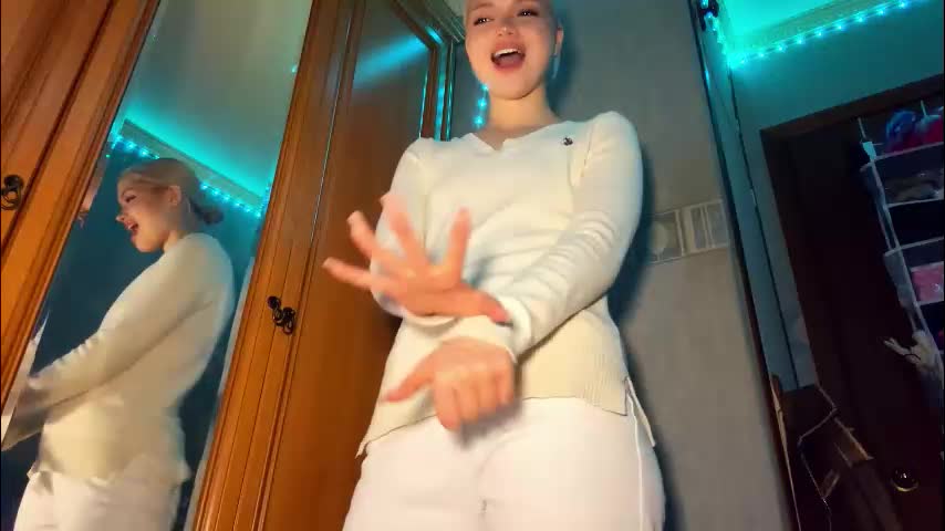 suzannabarmes Adult Chat March 24, 2026