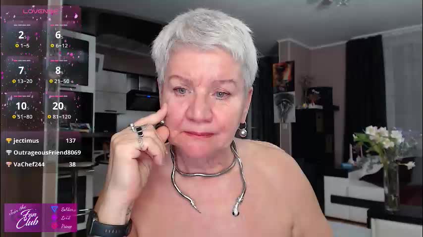 roxana_brooks Adult Chat March 24, 2026