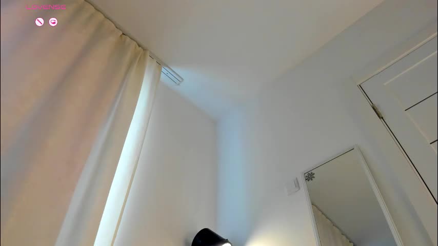 miissblonde Adult Chat March 24, 2026