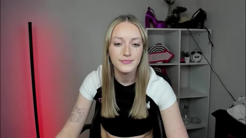 evelynblond Adult Chat March 24, 2026