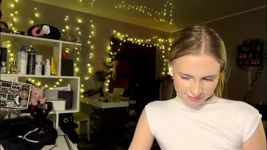 amily_sunray Adult Chat March 24, 2026