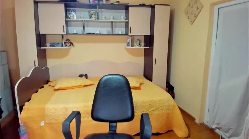 soffy_skye Adult Chat March 24, 2026