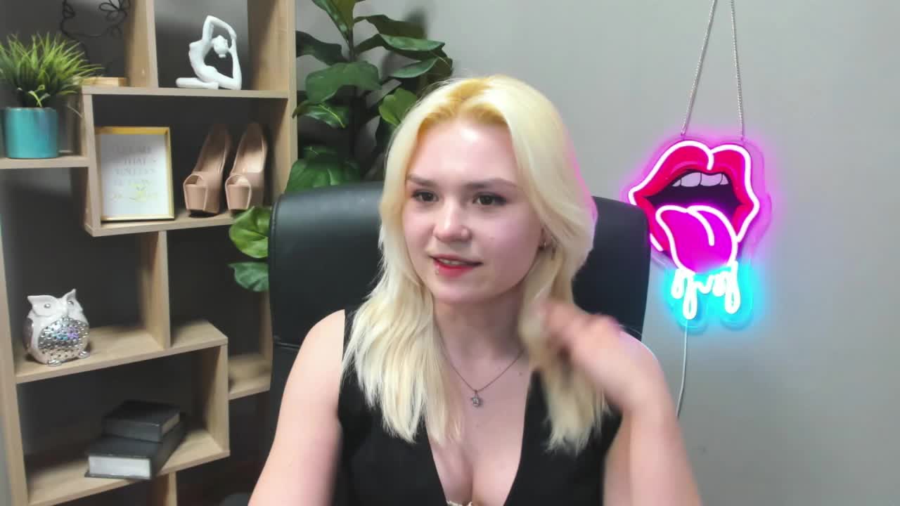 SweetLilyxo Adult Chat March 24, 2026