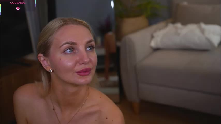 hey_becky Adult Chat March 24, 2026