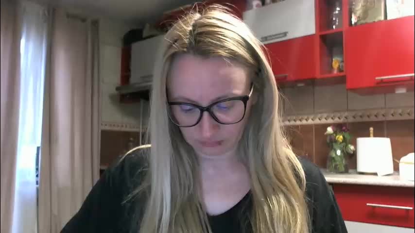 melly_rosey Adult Chat March 24, 2026